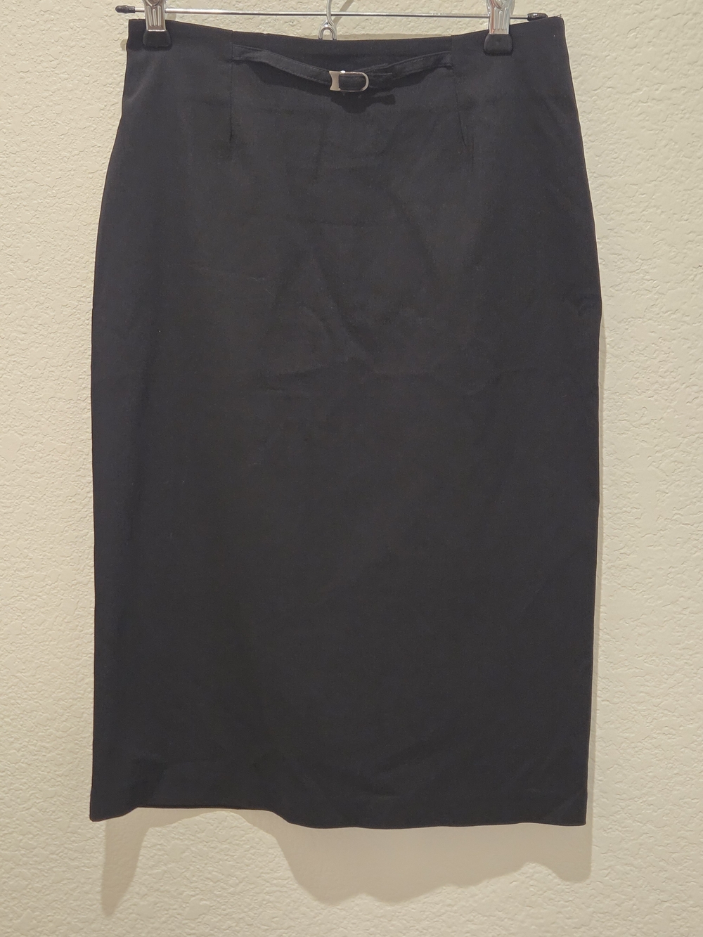 Classic Black Pencil Skirt with Subtle Waist Accent Size XS